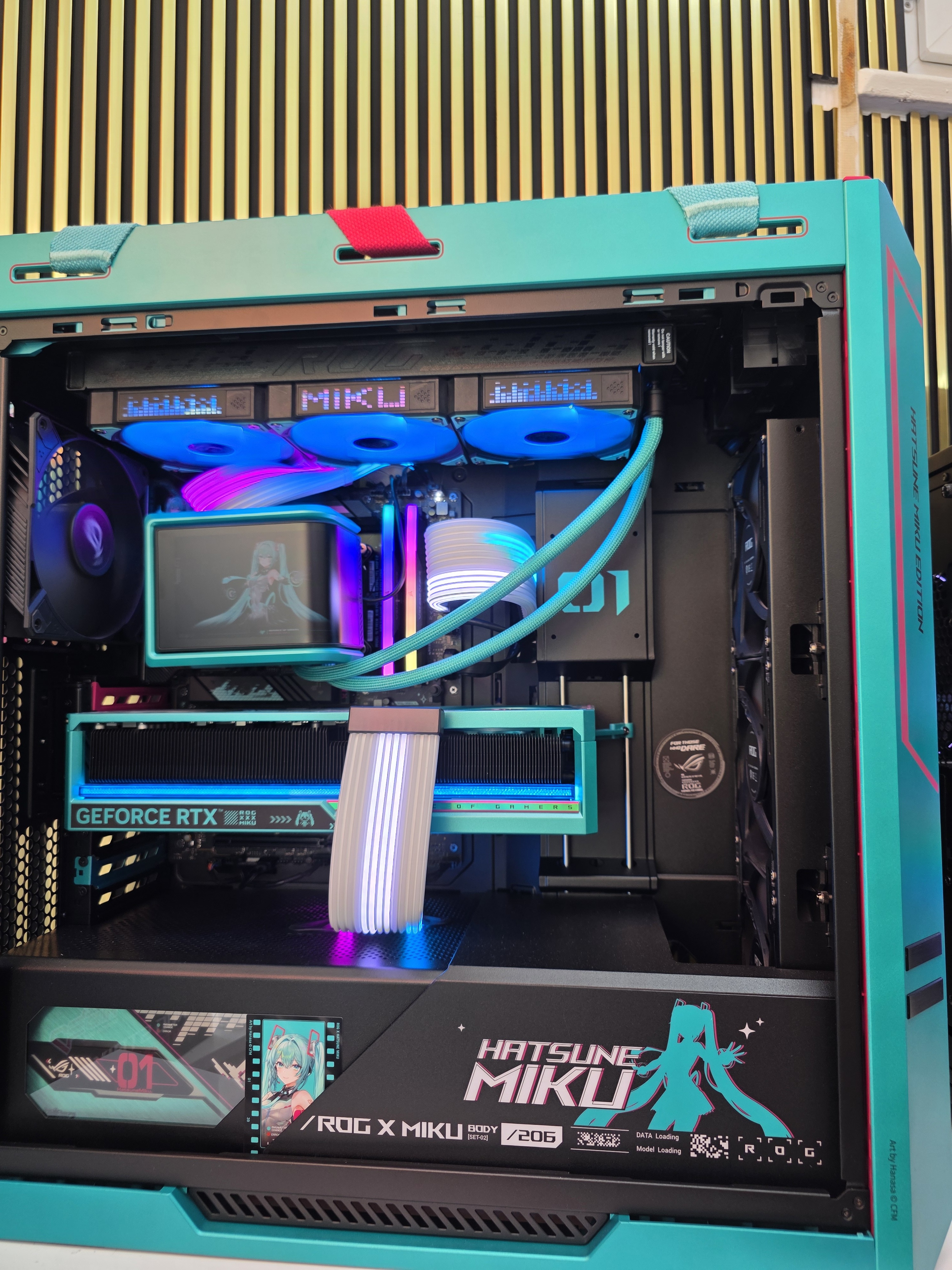PC Gaming Édition limitée Hatsune Miku