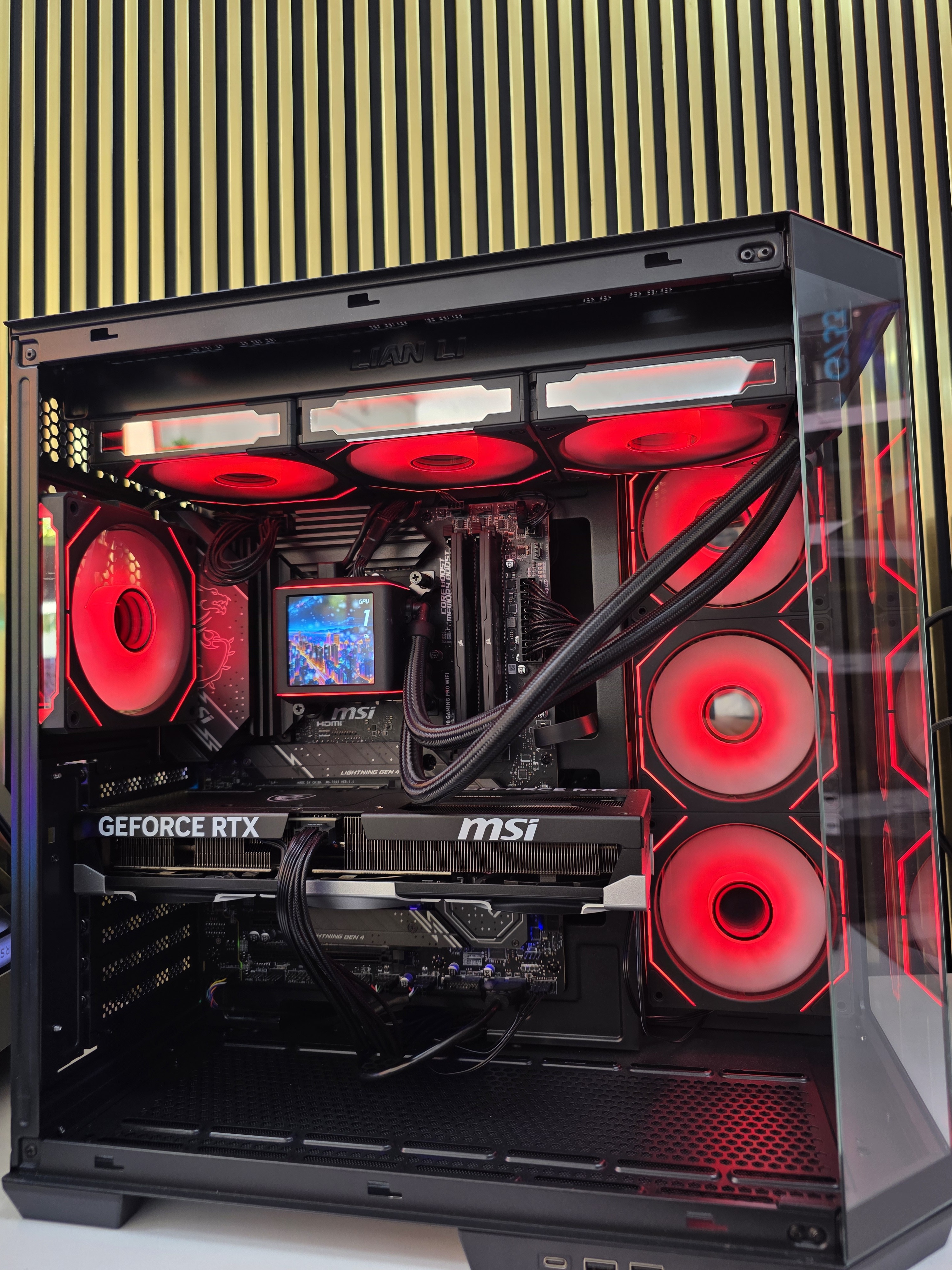 PC GAMING AQUARIUM - i9-14900KF / RTX 5070